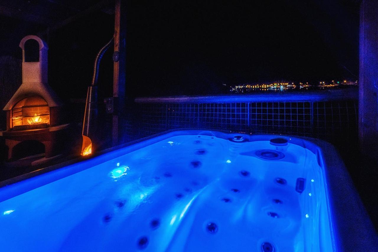 Mountview Pod Hotel Lochinver Eksteriør billede