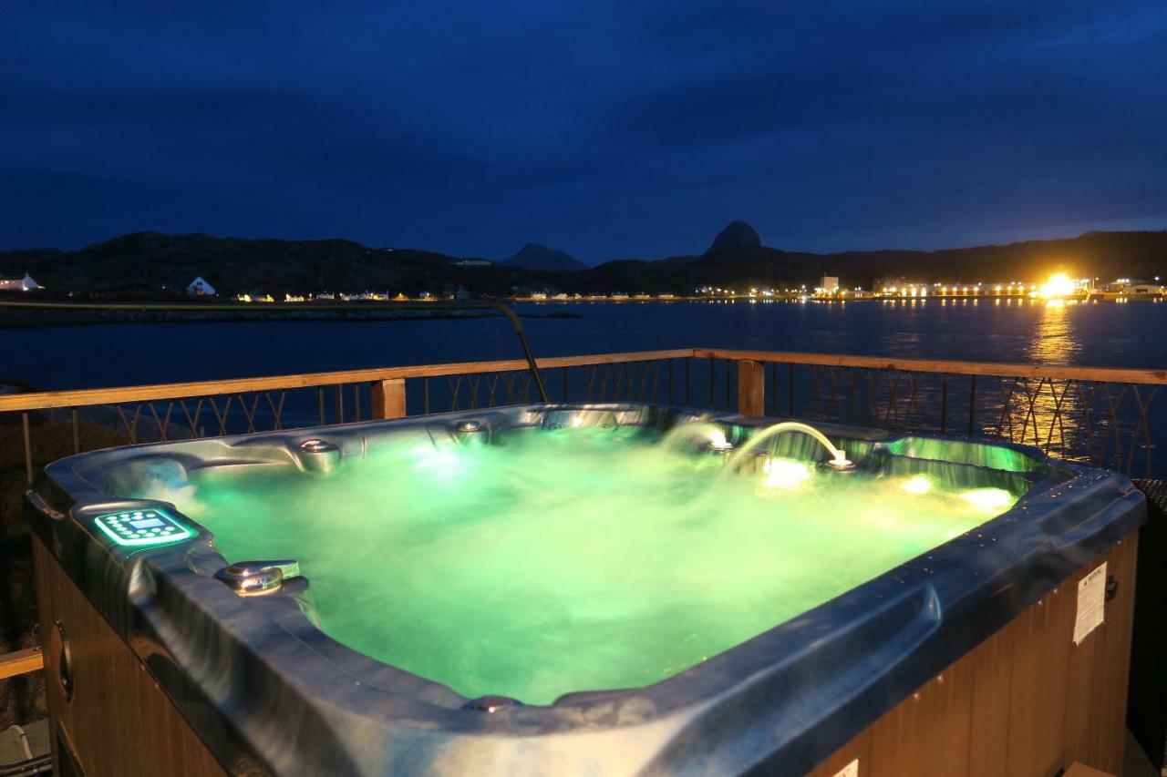 Mountview Pod Hotel Lochinver Eksteriør billede