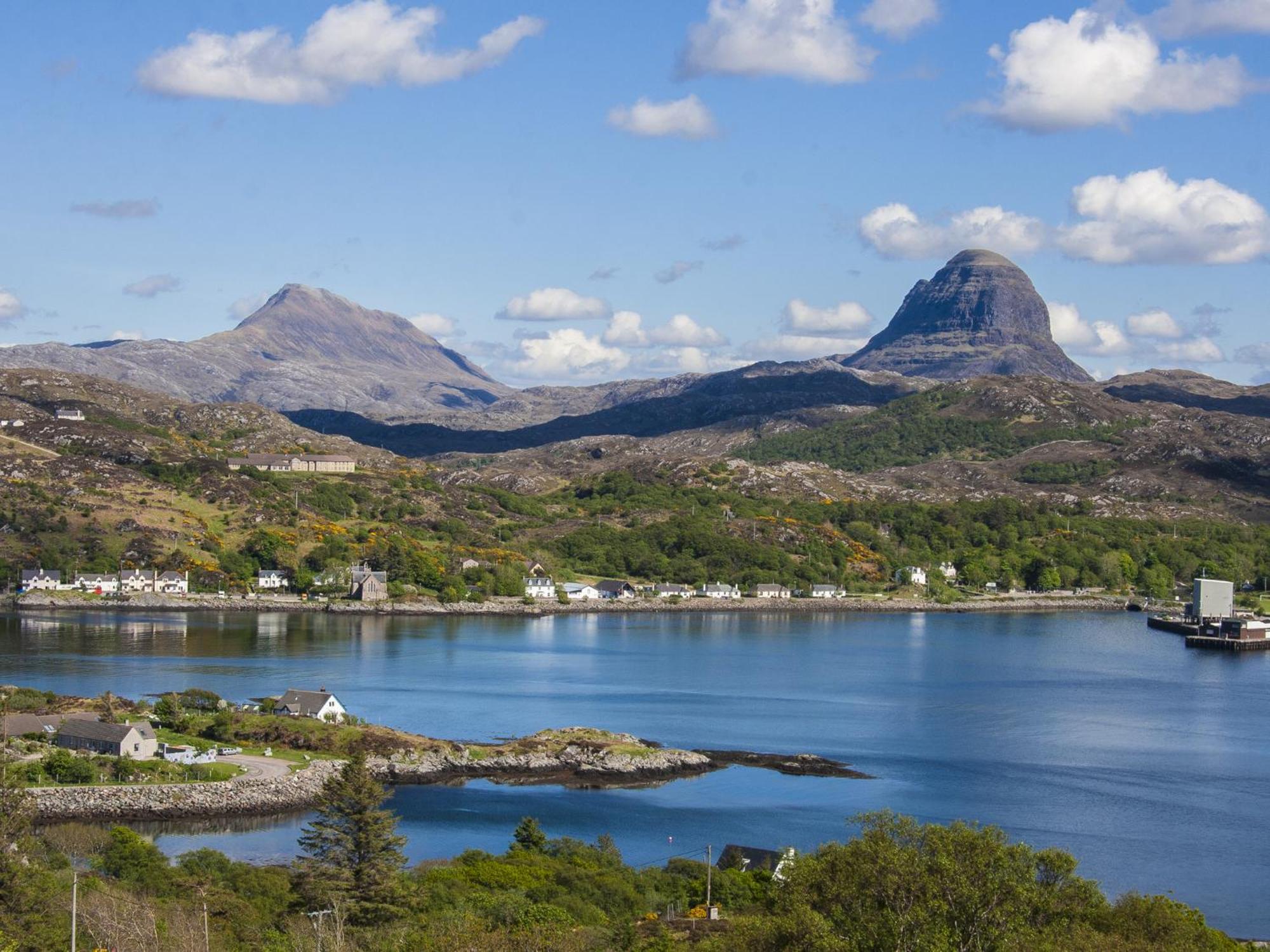 Mountview Pod Hotel Lochinver Eksteriør billede